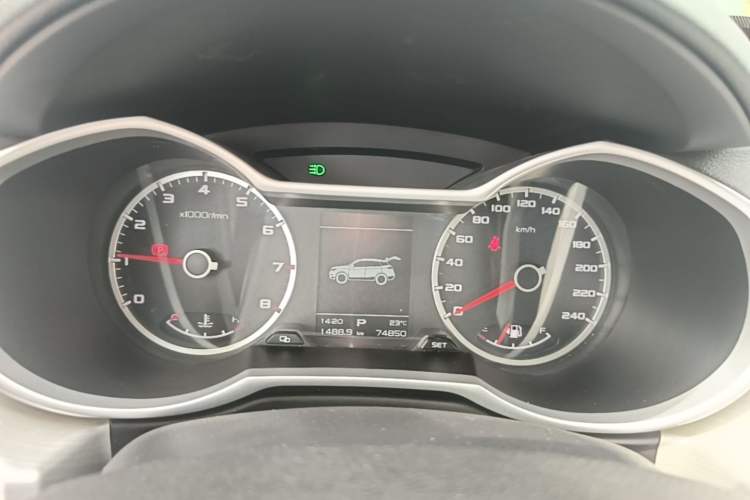 Used Geely Auto Emgrand X7 Sport 2018 1.8TD Automatic Two-Wheel Drive Zhiya Model Instrument Cluster
