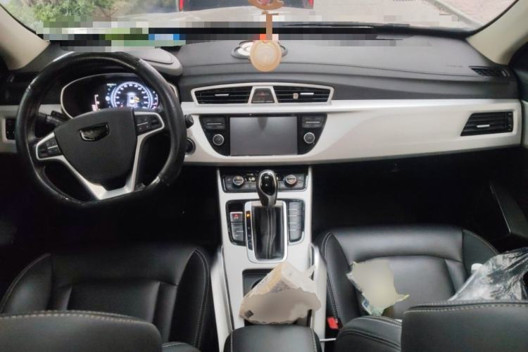 Used Geely Auto Emgrand X7 Sport 2018 1.8TD Automatic Two-Wheel Drive Smart Connect 4G Internet Edition Interior 2