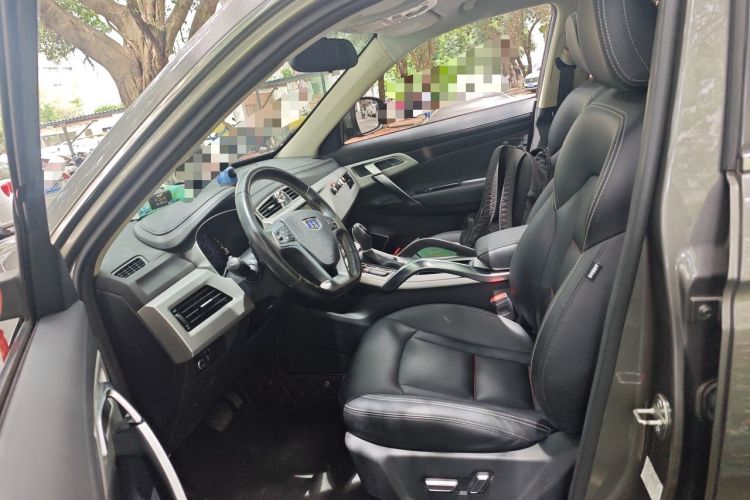 Used Geely Auto Emgrand X7 Sport 2018 1.8TD Automatic Two-Wheel Drive Smart Connect 4G Internet Edition Left Front Seat