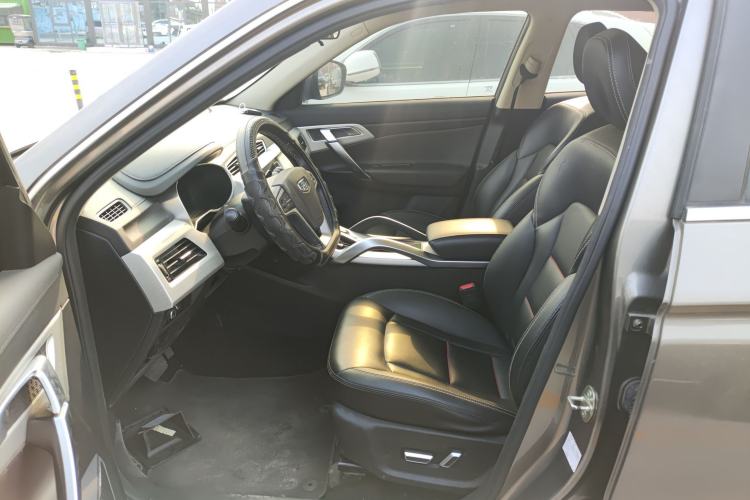 Used Geely Auto Emgrand X7 Sport 2018 1.8TD Automatic Two-Wheel Drive Smart Connect 4G Internet Edition Left Front Seat