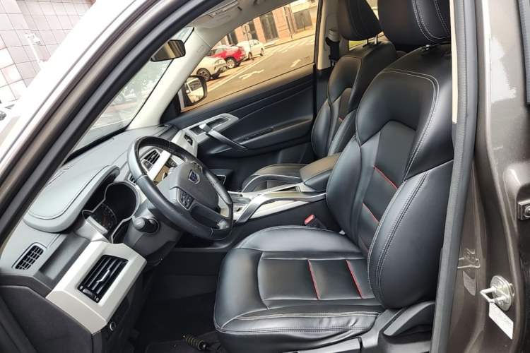 Used Geely Auto Emgrand X7 Sport 2018 1.8TD Automatic Two-Wheel Drive Zhiya Model Left Front Seat
