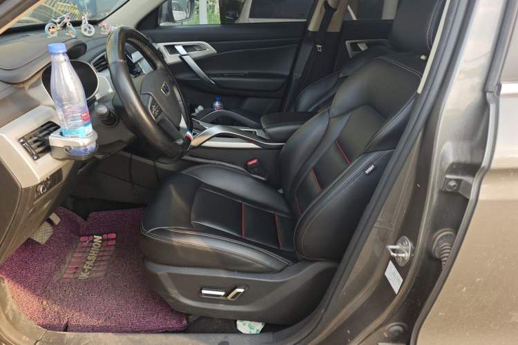 Used Geely Auto Emgrand X7 Sport 2018 1.8TD Automatic Two-Wheel Drive Smart Connect 4G Internet Edition Left Front Seat