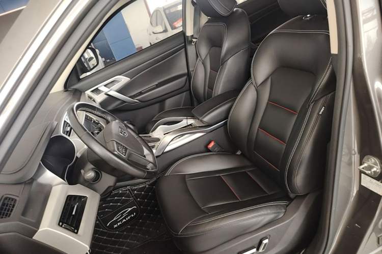 Used Geely Auto Emgrand X7 Sport 2018 1.8TD Automatic Two-Wheel Drive Smart Connect 4G Internet Edition Left Front Seat