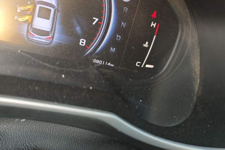 Used Geely Auto Emgrand X7 Sport 2018 1.8TD Automatic Two-Wheel Drive Smart Connect 4G Internet Edition Odometer Close Up