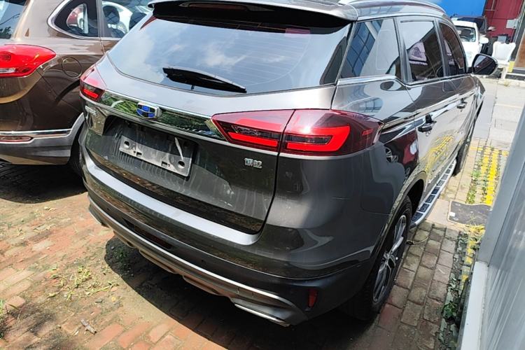 Used Geely Auto Emgrand X7 Sport 2018 1.8TD Automatic Two-Wheel Drive Smart Connect 4G Internet Edition Rear Right 45 Deg