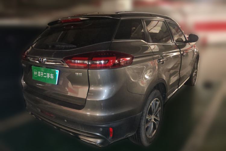 Used Geely Auto Emgrand X7 Sport 2018 1.8TD Automatic Two-Wheel Drive ZhiZun Model with 4G Connectivity Rear Right 45 Deg