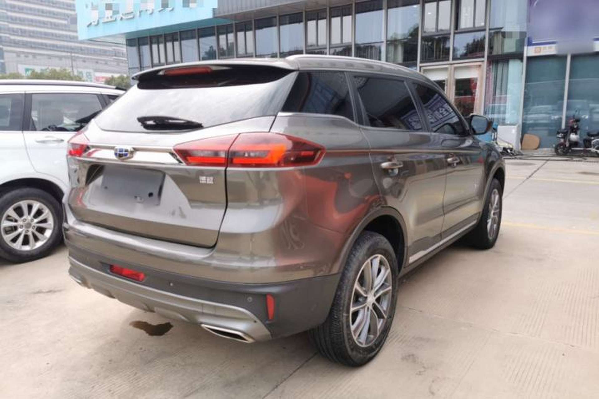 Used Geely Auto Emgrand X7 Sport 2018 1.8TD Automatic Two-Wheel Drive Smart Connect 4G Internet Edition Rear Right 45 Deg