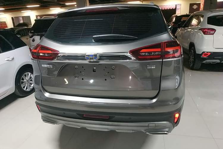 Used Geely Auto Emgrand X7 Sport 2018 1.8TD Automatic Two-Wheel Drive Smart 4G Connected Version Rear