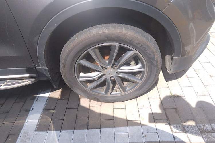 Used Geely Auto Emgrand X7 Sport 2018 1.8TD Automatic Two-Wheel Drive Smart Connect 4G Internet Edition Right Front Wheel Hub