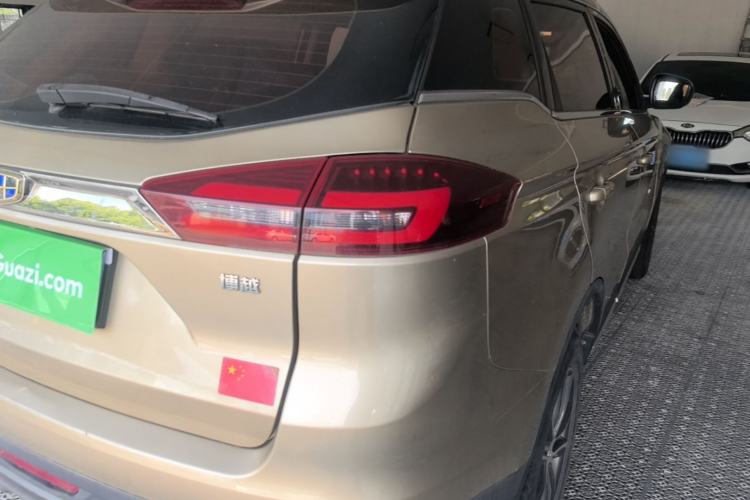 Used Geely Auto Emgrand X7 Sport 2018 1.8TD Automatic Two-Wheel Drive Smart Connect 4G Internet Edition Right Rear Taillight