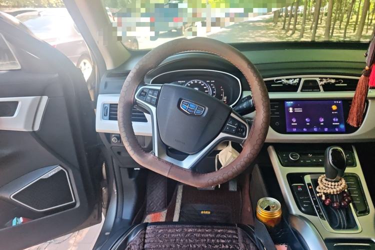 Used Geely Auto Emgrand X7 Sport 2018 1.8TD Automatic Two-Wheel Drive Smart 4G Connected Version Steering Wheel