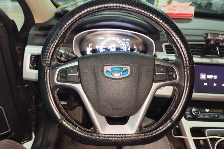 Used Geely Auto Emgrand X7 Sport 2018 1.8TD Manual Two-Wheel Drive Smart Connect 4G Internet Edition Steering Wheel