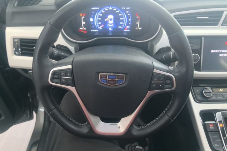 Used Geely Auto Emgrand X7 Sport 2018 1.8TD Automatic Two-Wheel Drive Smart Connect 4G Internet Edition Steering Wheel