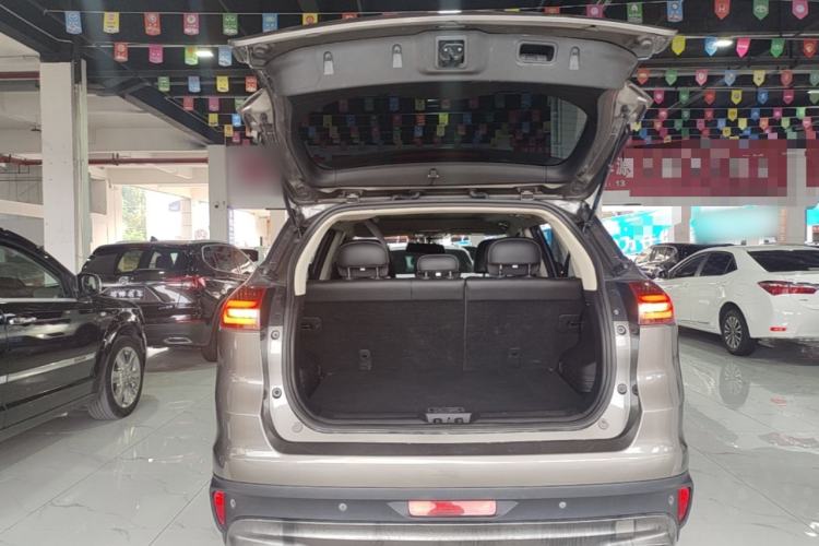 Used Geely Auto Emgrand X7 Sport 2018 1.8TD Automatic Two-Wheel Drive Smart Connect 4G Internet Edition Trunk