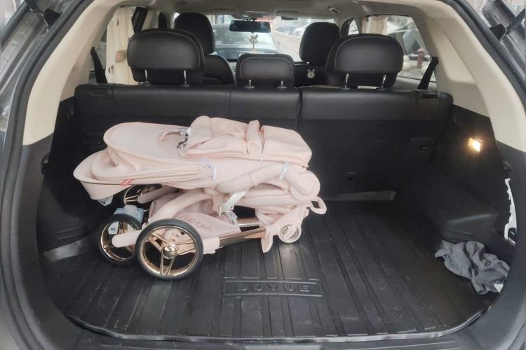 Used Geely Auto Emgrand X7 Sport 2018 1.8TD Automatic Two-Wheel Drive Smart Connect 4G Internet Edition Trunk
