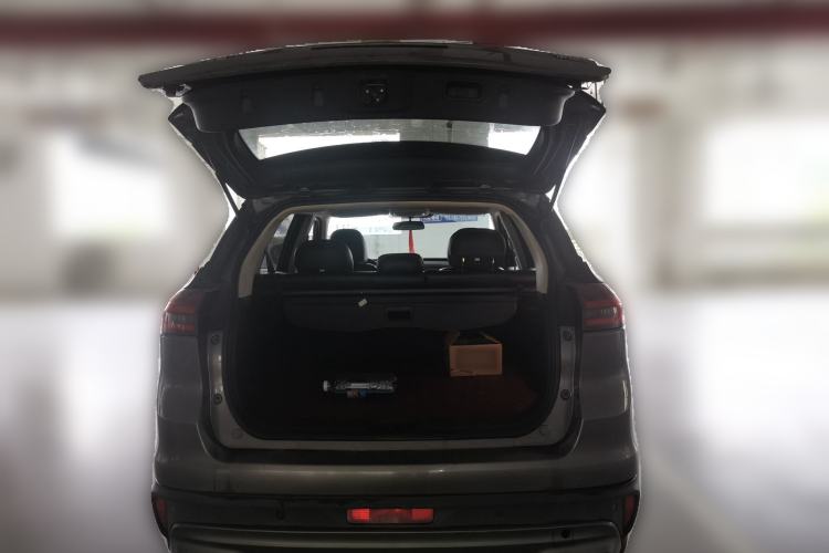 Used Geely Auto Emgrand X7 Sport 2018 1.8TD Automatic Two-Wheel Drive Zhiya Model Trunk