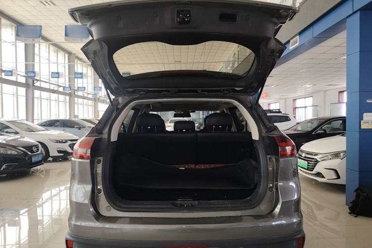 Used Geely Auto Emgrand X7 Sport 2018 1.8TD Automatic Two-Wheel Drive Smart Connect 4G Internet Edition Trunk
