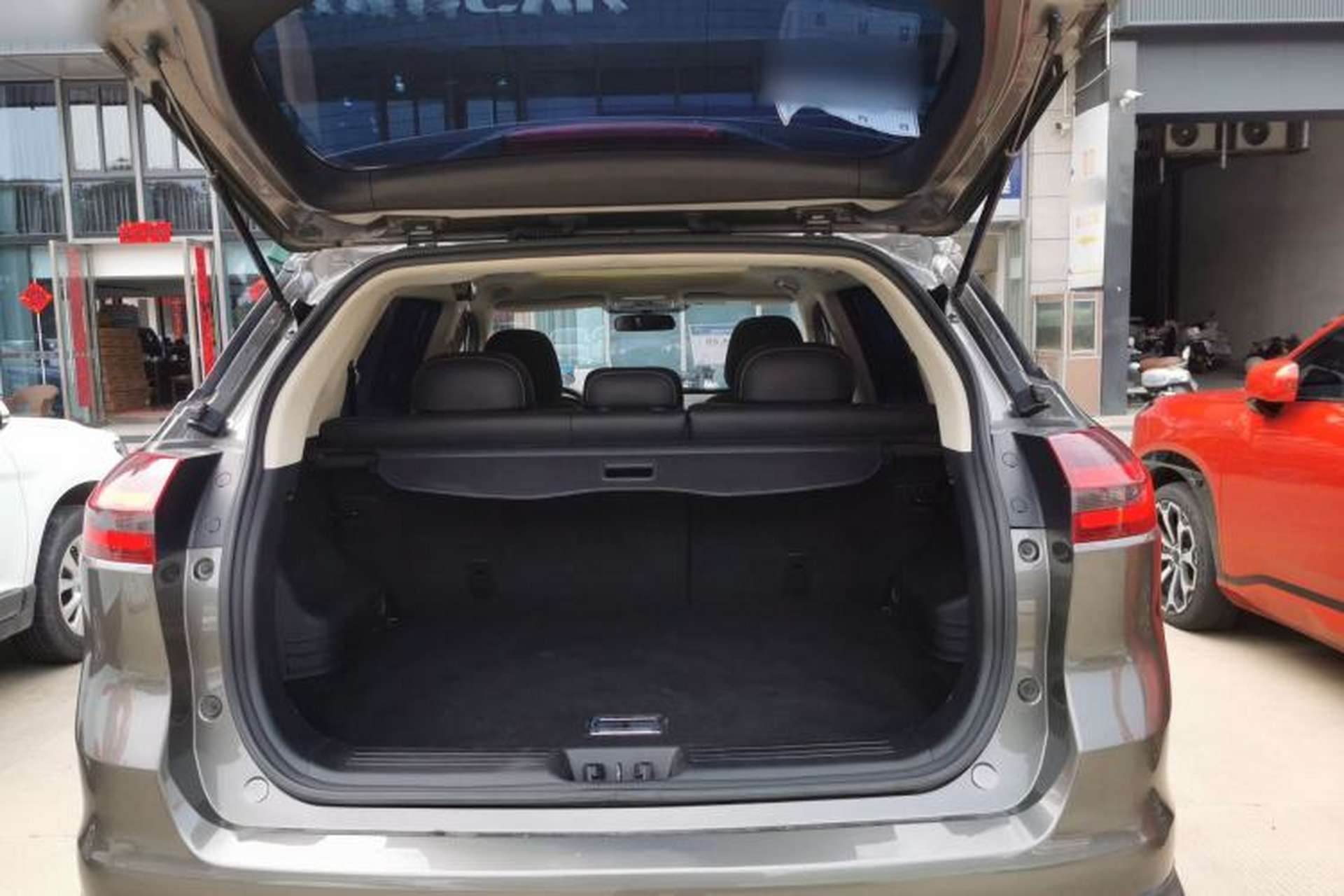 Used Geely Auto Emgrand X7 Sport 2018 1.8TD Automatic Two-Wheel Drive Smart Connect 4G Internet Edition Trunk