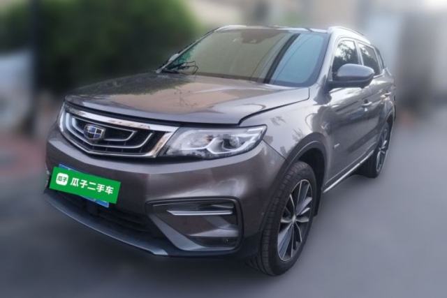 Gebrauchter Geely Auto Emgrand X7 Sport 2018 1.8TD Automatic Two-Wheel Drive ZhiZun Model with 4G Connectivity
