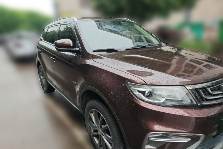 Used Geely Auto Emgrand X7 Sport 2018 1.8TD Automatic Two-Wheel Drive Smart Connect 4G Internet Edition Front Right 45 Deg