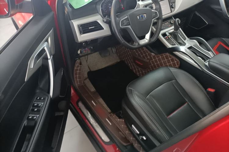Used Geely Auto Emgrand X7 Sport 2018 1.8TD Automatic Two-Wheel Drive Smart Connect 4G Internet Edition Driver Seat