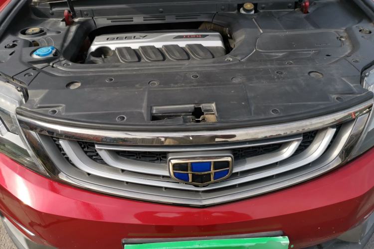 Used Geely Auto Emgrand X7 Sport 2018 1.8TD Automatic Two-Wheel Drive Zhiya Model Engine Bay