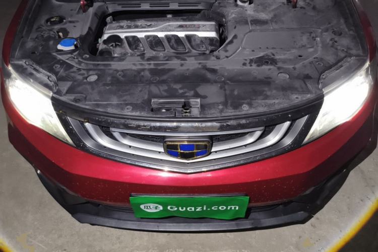 Used Geely Auto Emgrand X7 Sport 2018 1.8TD Automatic Two-Wheel Drive Smart Connect 4G Internet Edition Engine Bay