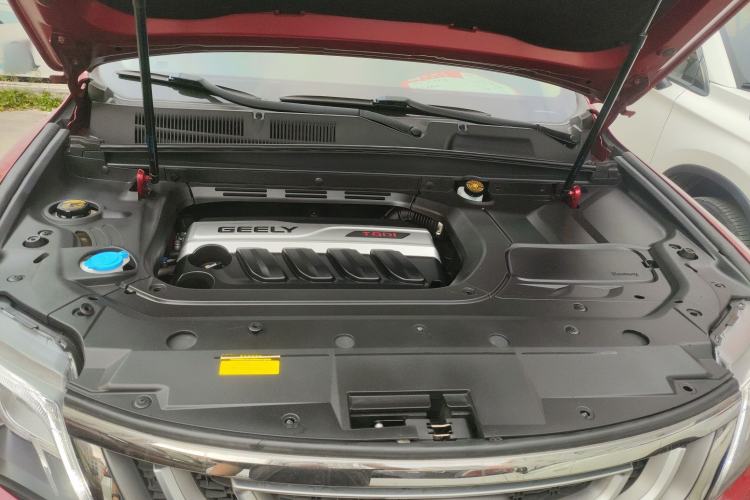 Used Geely Auto Emgrand X7 Sport 2018 1.8TD Automatic Two-Wheel Drive Smart Connect 4G Internet Edition Engine Bay