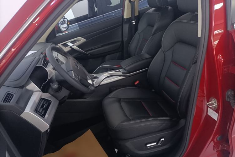 Used Geely Auto Emgrand X7 Sport 2018 1.8TD Automatic Two-Wheel Drive Smart 4G Connected Version Left Front Seat