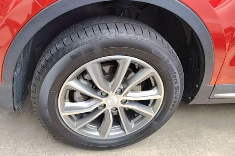 Used Geely Auto Emgrand X7 Sport 2018 1.8TD Automatic Two-Wheel Drive Smart 4G Connected Version Left Front Wheel Hub
