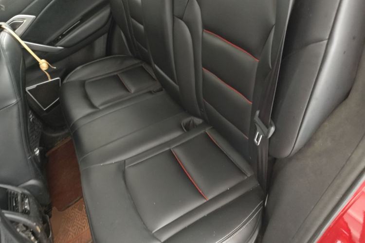 Used Geely Auto Emgrand X7 Sport 2018 1.8TD Automatic Two-Wheel Drive Smart Connect 4G Internet Edition Left Rear Seat