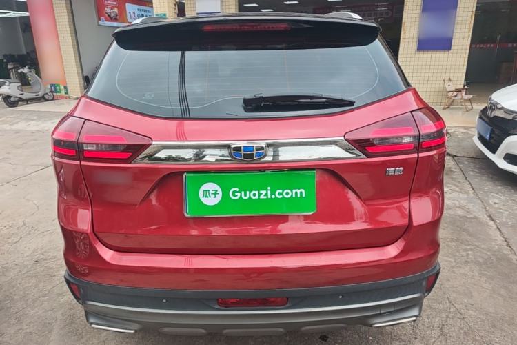 Used Geely Auto Emgrand X7 Sport 2018 Sport Edition 1.8TD Automatic Two-Wheel Drive ZhiZun Model Rear