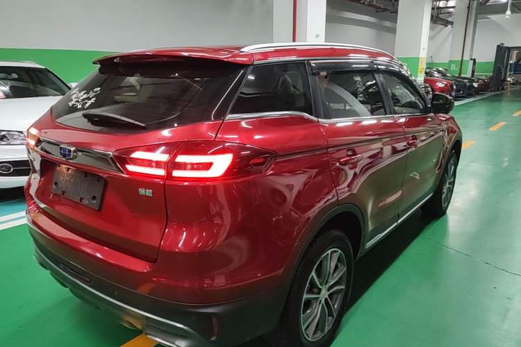 Used Geely Auto Emgrand X7 Sport 2018 1.8TD Automatic Two-Wheel Drive Smart 4G Connected Version Rear Right 45 Deg