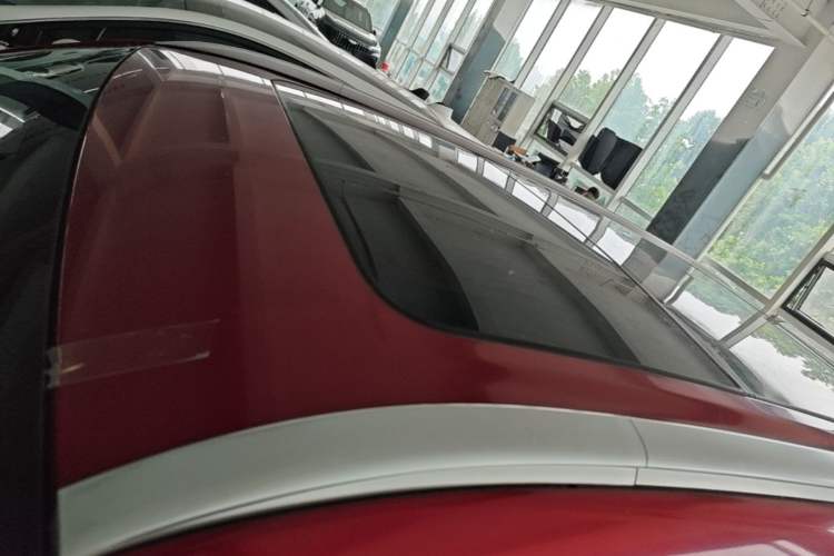 Used Geely Auto Emgrand X7 Sport 2018 1.8TD Automatic Two-Wheel Drive Smart Connect 4G Internet Edition Roof