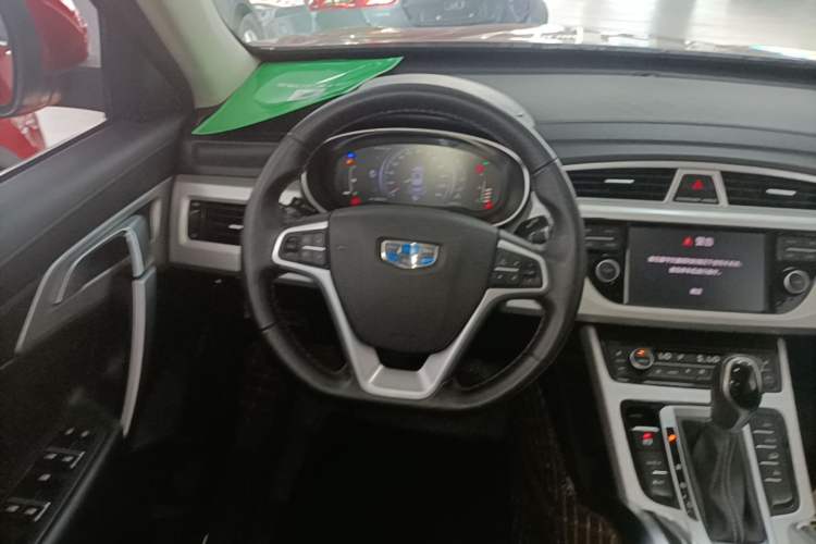 Used Geely Auto Emgrand X7 Sport 2018 1.8TD Automatic Two-Wheel Drive Smart Connect 4G Internet Edition Steering Wheel