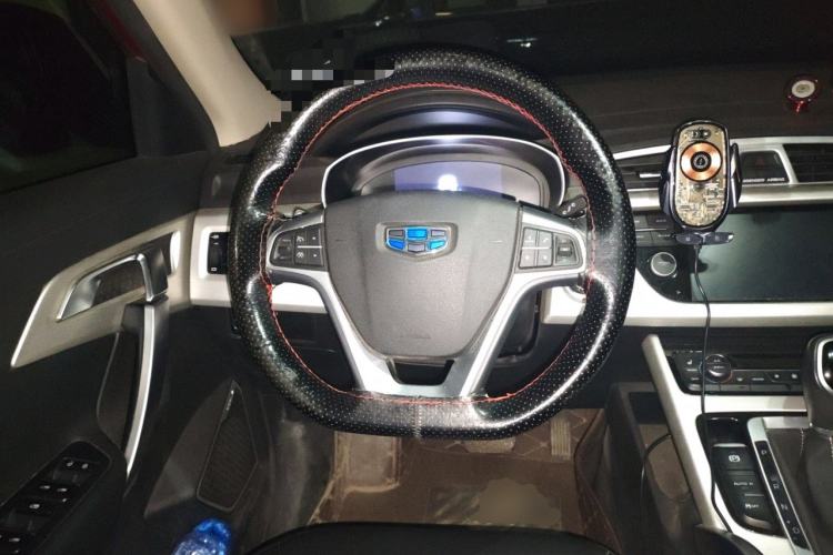 Used Geely Auto Emgrand X7 Sport 2018 1.8TD Automatic Two-Wheel Drive Smart Connect 4G Internet Edition Steering Wheel