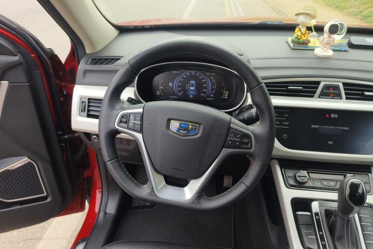 Used Geely Auto Emgrand X7 Sport 2018 1.8TD Automatic Two-Wheel Drive Smart 4G Connected Version Steering Wheel