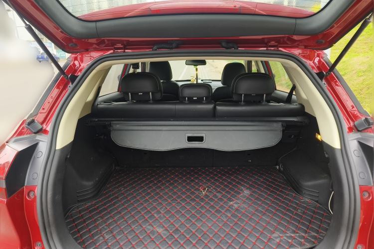 Used Geely Auto Emgrand X7 Sport 2018 1.8TD Automatic Two-Wheel Drive Smart 4G Connected Version Trunk