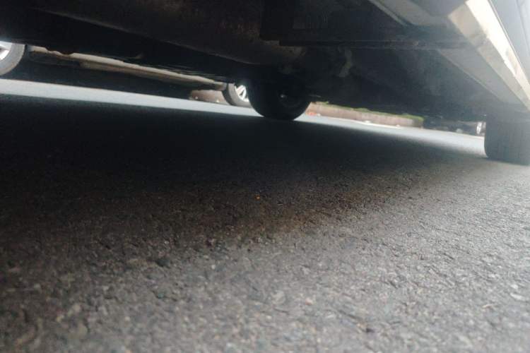 Used Geely Auto Emgrand X7 Sport 2018 2.0L Manual Two-Wheel Drive Zhiya Version Chassis Rear Right