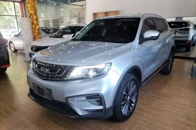 Used Geely Auto Emgrand X7 Sport 2018 1.8TD Automatic Two-Wheel Drive ZhiZun Model with 4G Connectivity