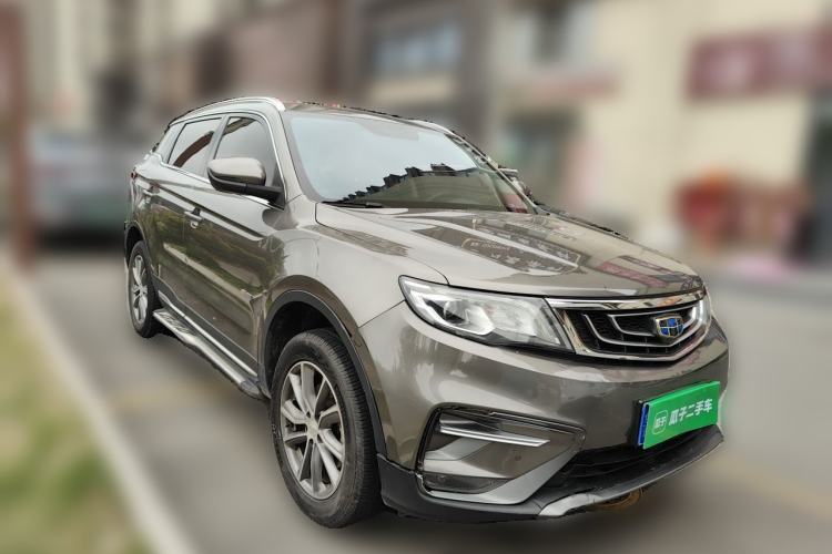 Used Geely Auto Emgrand X7 Sport 2018 1.8TD Automatic Two-Wheel Drive Smart Connect 4G Internet Edition Front Right 45 Deg