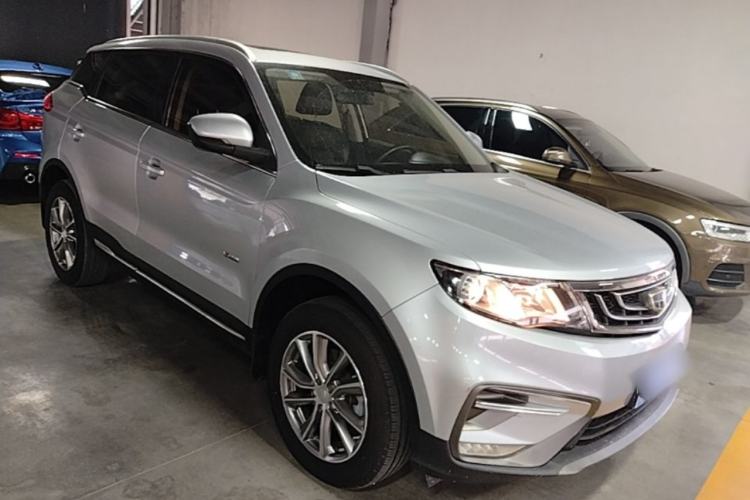 Used Geely Auto Emgrand X7 Sport 2018 1.8TD Automatic Two-Wheel Drive Zhiya Model Front Right 45 Deg