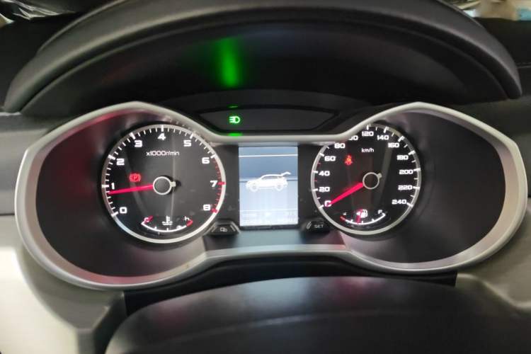 Used Geely Auto Emgrand X7 Sport 2018 1.8TD Automatic Two-Wheel Drive Zhiya Model Instrument Cluster