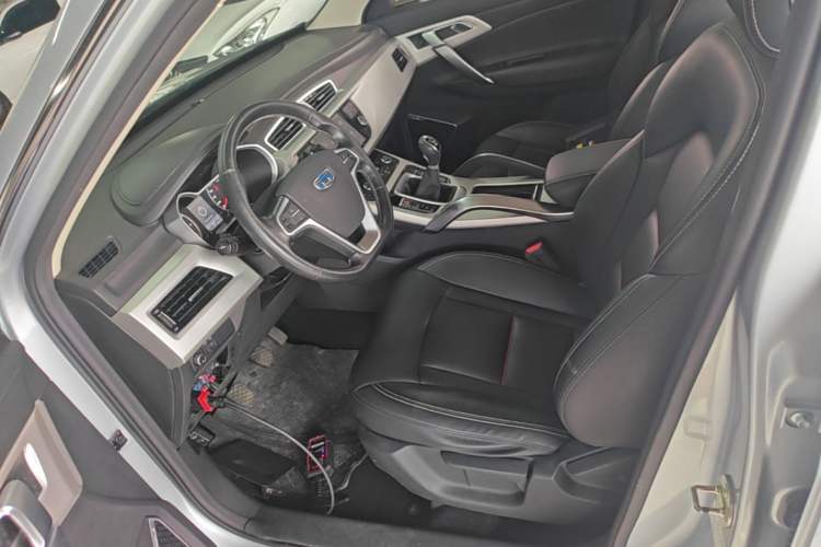 Used Geely Auto Emgrand X7 Sport 2018 1.8TD Manual Two-Wheel Drive Zhiya Model Left Front Seat
