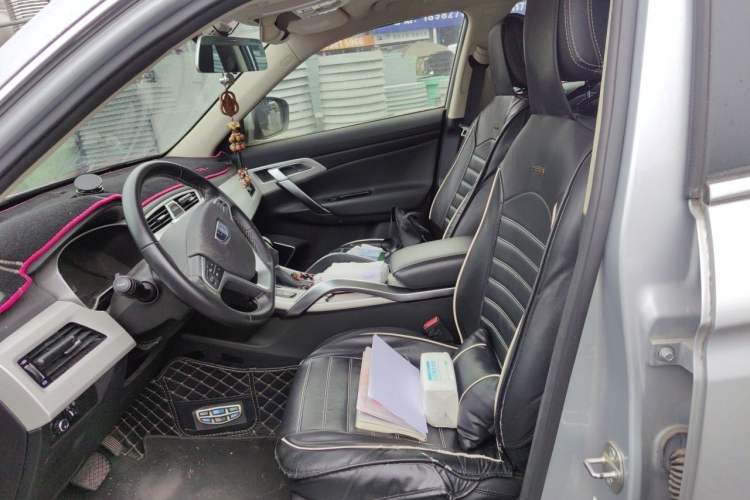 Used Geely Auto Emgrand X7 Sport 2018 Revised Version 1.8TD Automatic Two-Wheel Drive Smart Connectivity 4G-Enabled Edition Left Front Seat