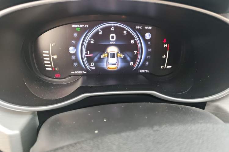 Used Geely Auto Emgrand X7 Sport 2018 Revised Version 1.8TD Automatic Two-Wheel Drive Smart Connectivity 4G-Enabled Edition Odometer Close Up