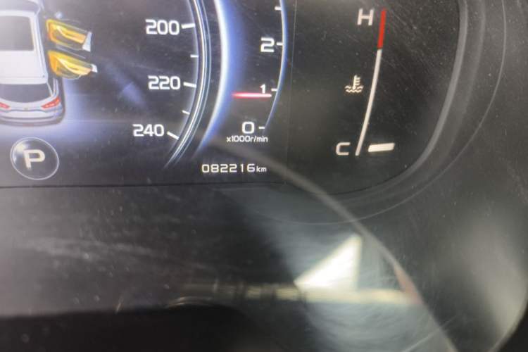 Used Geely Auto Emgrand X7 Sport 2018 Sport Edition 1.8TD Automatic Two-Wheel Drive ZhiZun Model Odometer Close Up