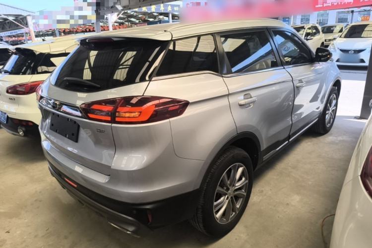 Used Geely Auto Emgrand X7 Sport 2018 1.8TD Automatic Two-Wheel Drive Smart Connect 4G Internet Edition Rear Right 45 Deg