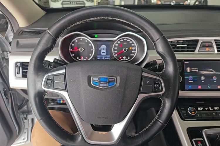Used Geely Auto Emgrand X7 Sport 2018 1.8TD Manual Two-Wheel Drive Zhiya Model Steering Wheel