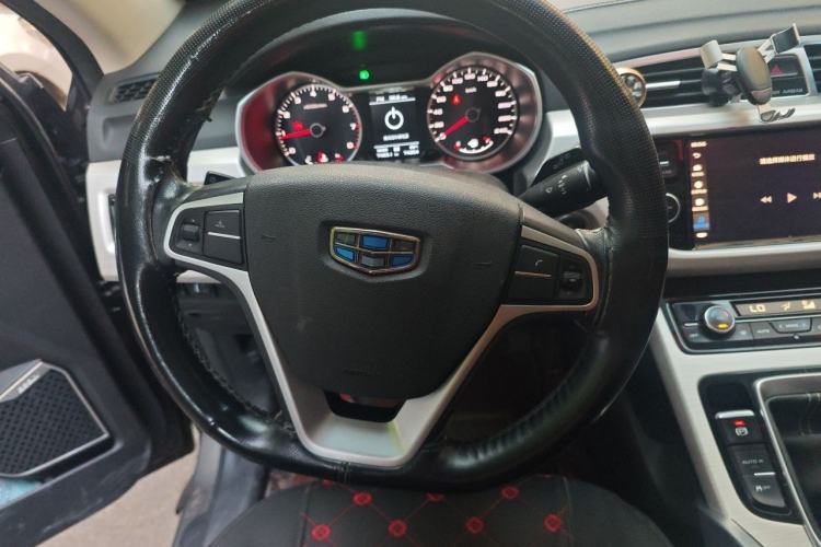 Used Geely Auto Emgrand X7 Sport 2018 2.0L Manual Two-Wheel Drive Zhiya Version Steering Wheel